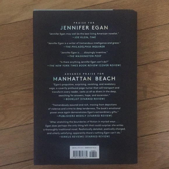 Manhattan Beach by Jennifer Egan - Picture 2 of 3